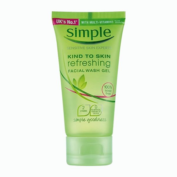 Sữa rửa mặt Simple Kind To Skin Moisturising Facial Wash 150ml